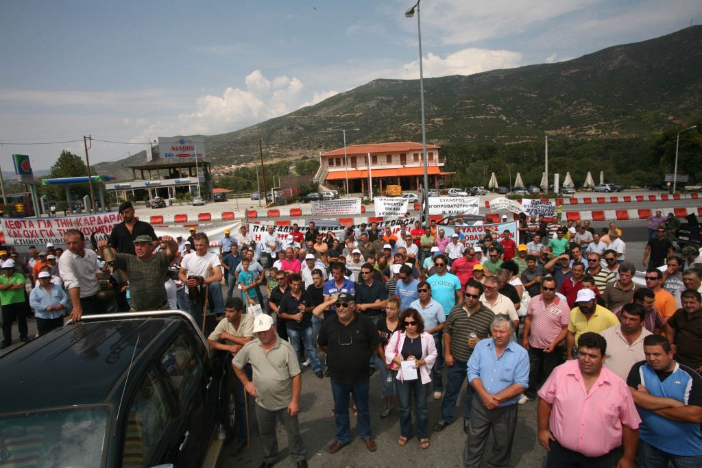 Στιγμιότυπο από παλαιότερη κινητοποίηση των κτηνοτρόφων ΦΩΤΟ EUROKINISSI