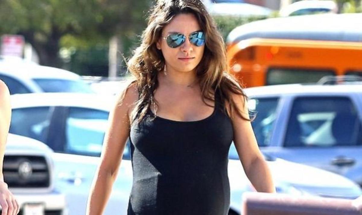 Mila Kunis: Σύντομα θα κρατά στην αγκαλιά της το μωρό της!