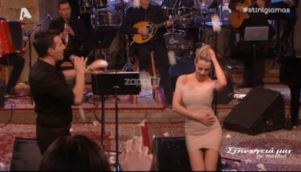 Αναστάτωσε το πλατό η Ράνια Κωστάκη! Χόρεψε τους Ψίθυρους Καρδιάς