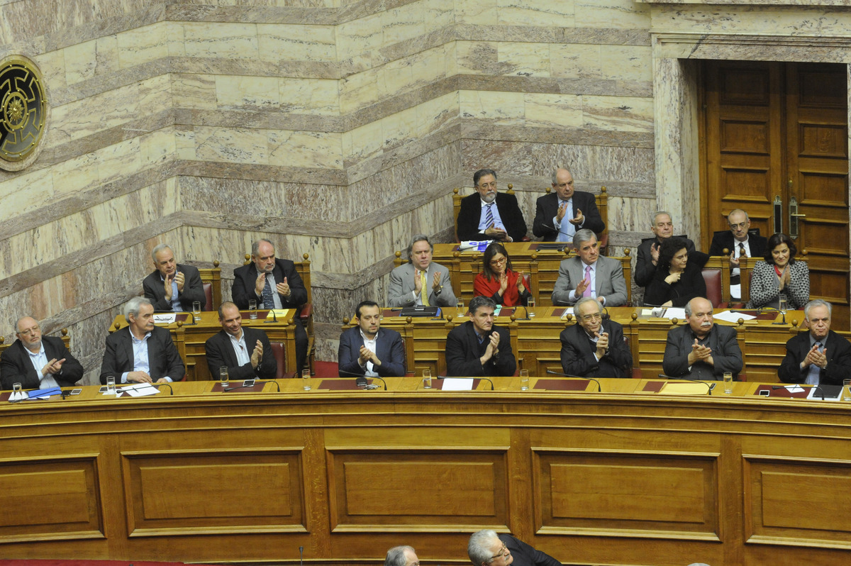 Πρόταση για εξεταστική επιτροπή για το Μνημόνιο καταθέτει ο ΣΥΡΙΖΑ