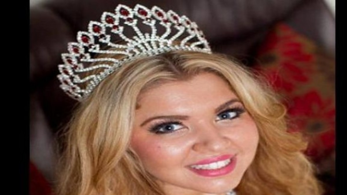 Αυτή είναι η Κύπρια που κέρδισε το διαγωνισμό ομορφιάς για παχουλές στη Βρετανία