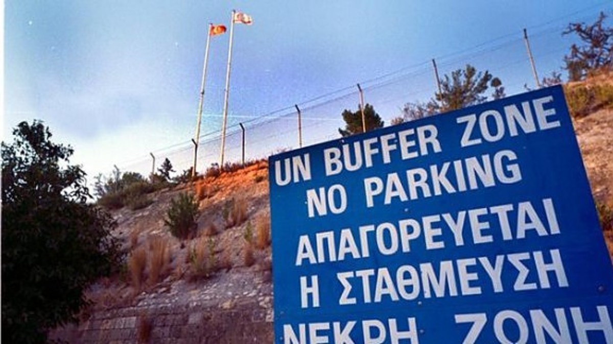 Επεισόδια στη Λευκωσία μεταξύ Κυπρίων μαθητών και Τούρκων εποίκων
