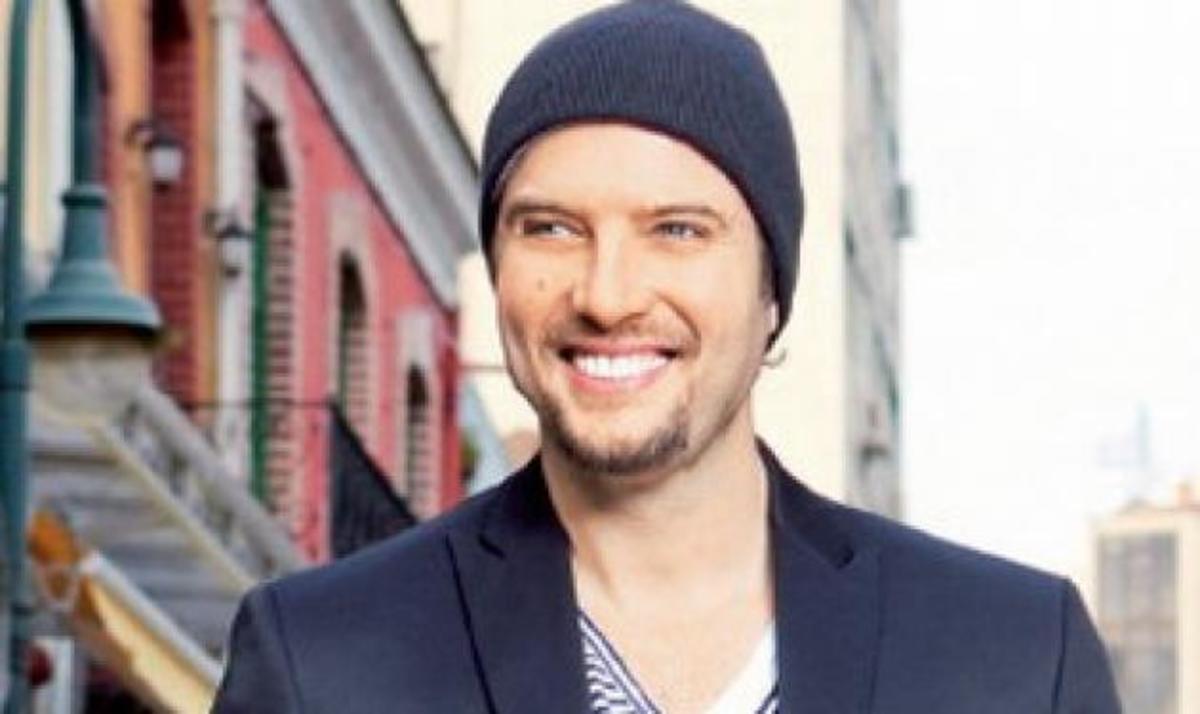 Λ. Λιβιεράτος: Αποκαλύπτει γιατί μπήκε στο ψυχιατρείο!