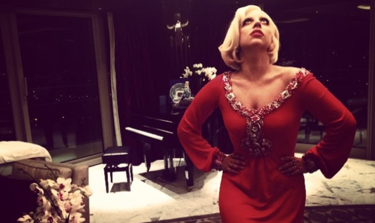 Lady Gaga: Τι έγραψε στο twitter για το ταξίδι της στην Ελλάδα;