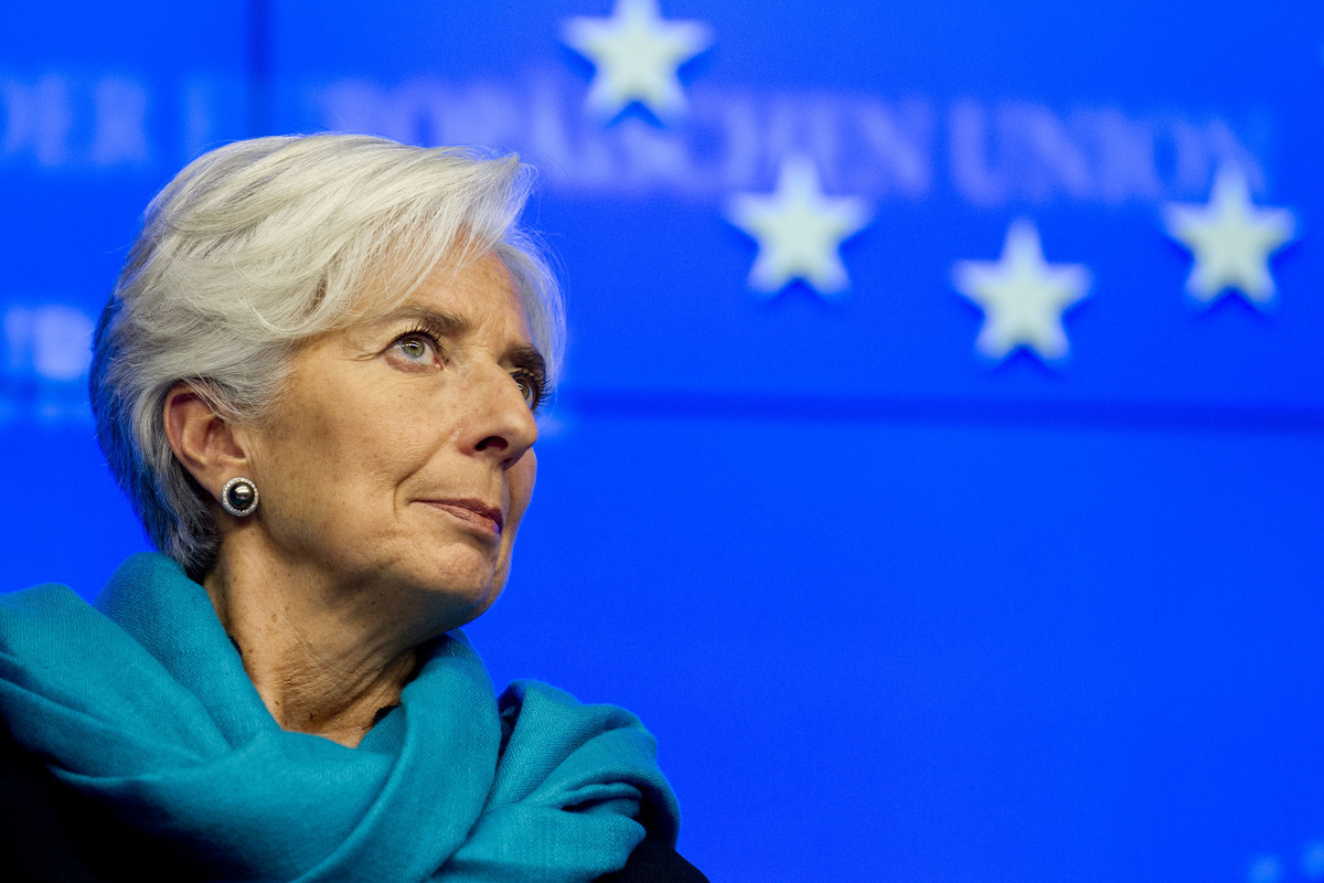 Βόμβα από την αποχώρηση του ΔΝΤ – Δεν κάνουν βήμα πίσω στα σκληρά μέτρα