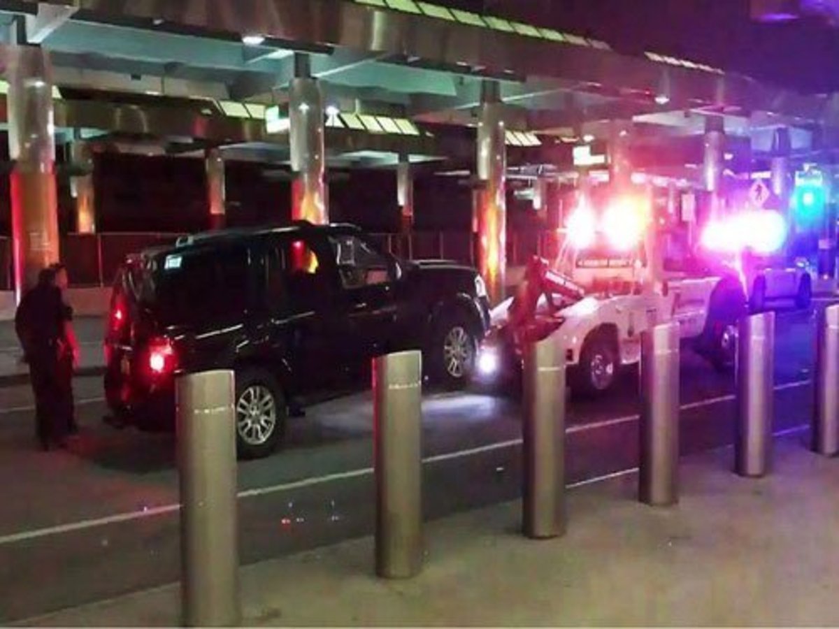 Λήξη συναγερμού στο La Guardia – Τσάμπα η ταλαιπωρία [pics, vid]