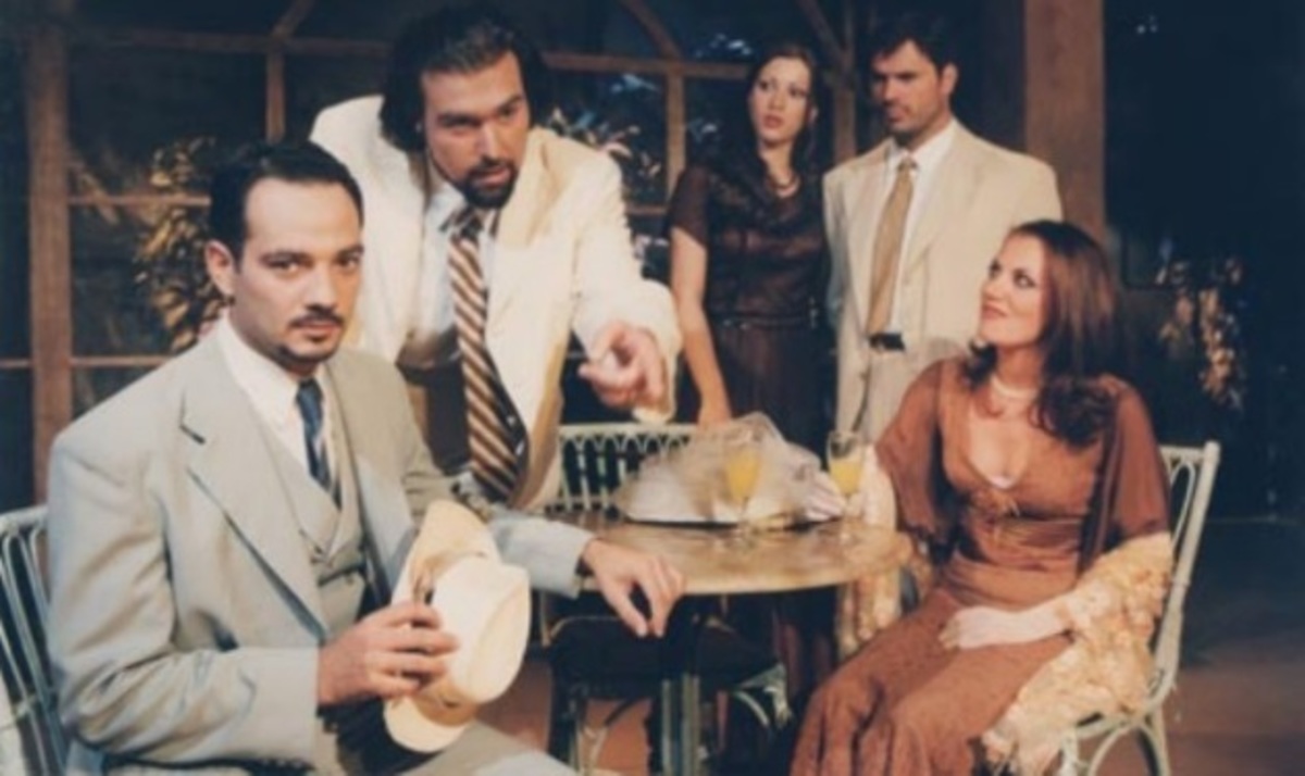 Άφησε πίσω του 17 χρόνια καριέρας στην ελληνική τηλεόραση και έγινε μοναχός