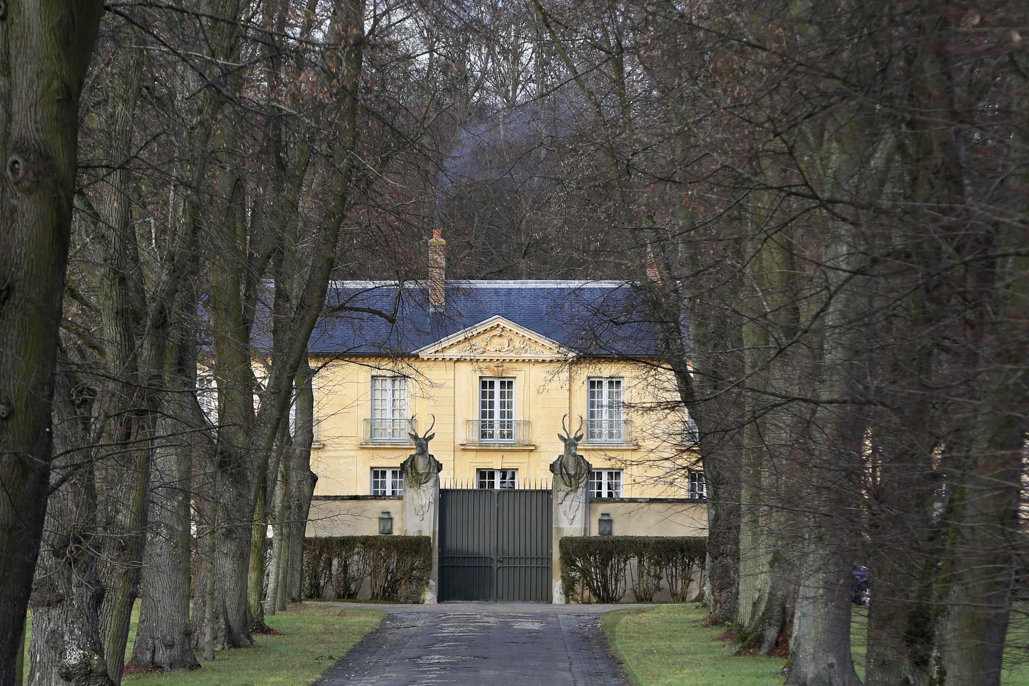 Αυτό είναι το σπίτι όπου «κρύβεται» η Βαλερί Τριερβελέρ – Και ο Ολάντ στην… Ολλανδία (ΦΩΤΟ)