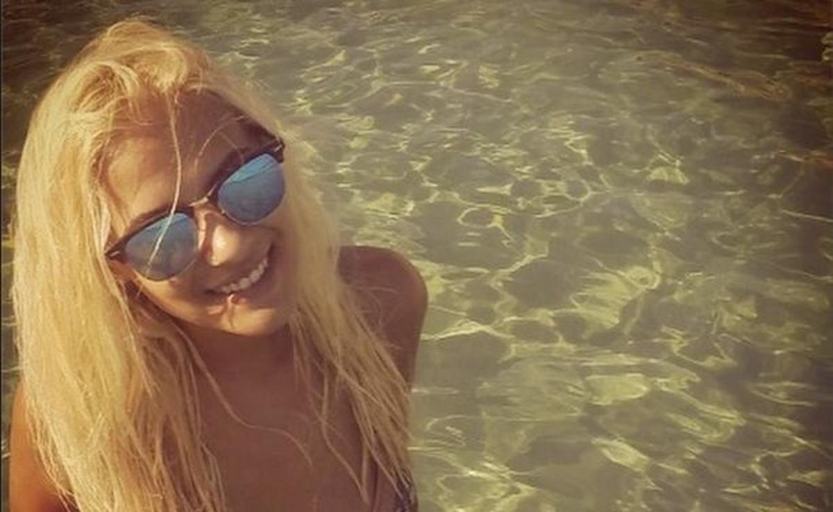 Η Λάουρα Νάργες στο γυμναστήριο!