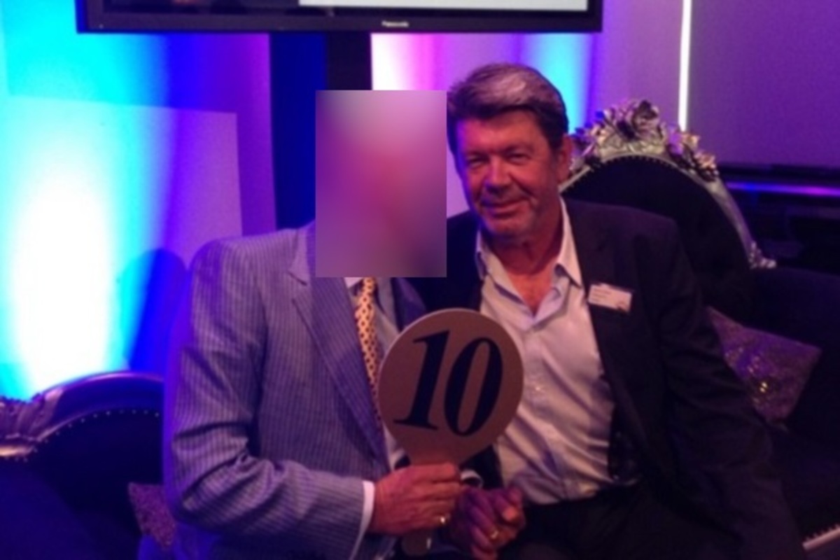 Με ποιον πασίγνωστο κύριο φωτογραφήθηκε ο Γιάννης Λάτσιος;