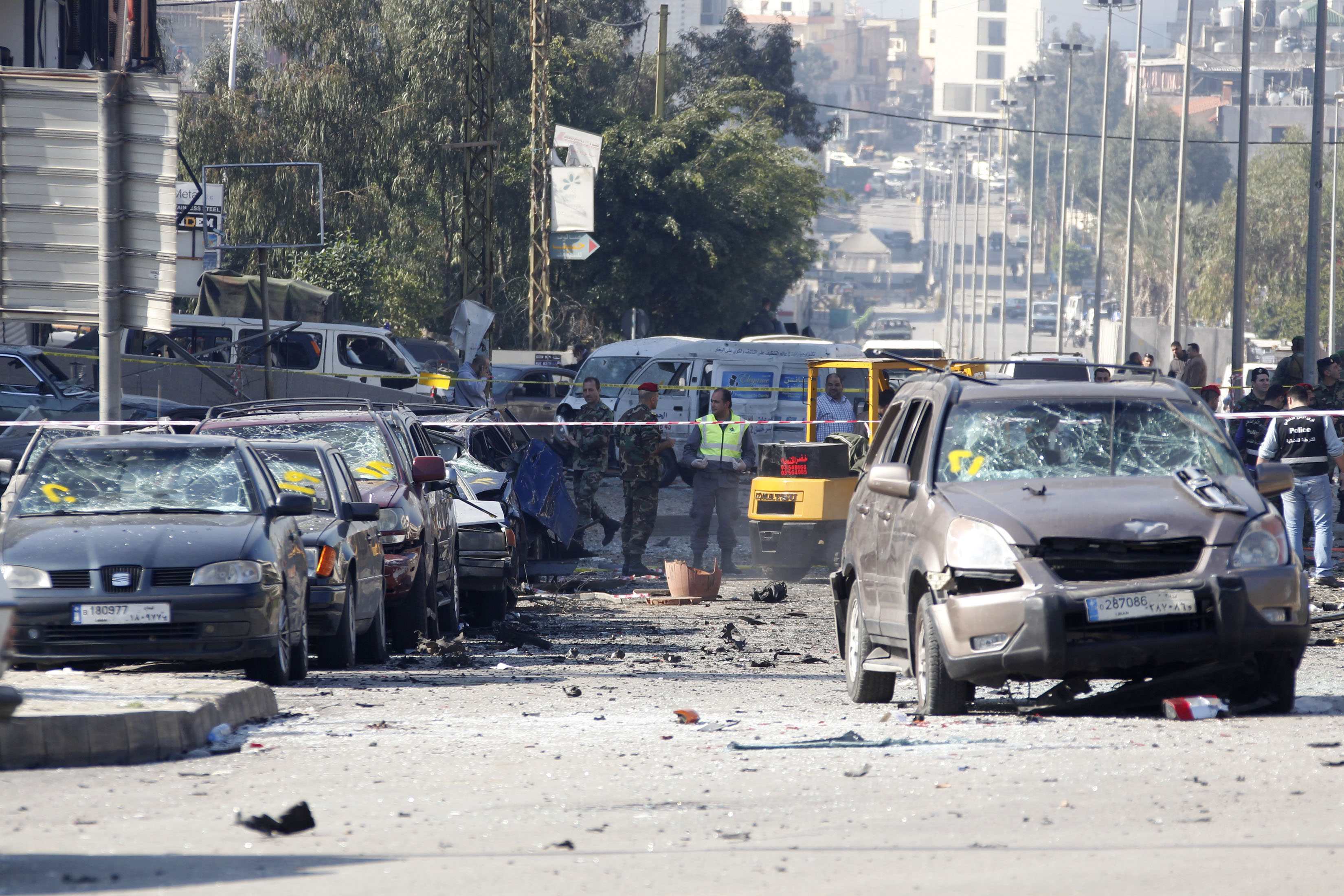 Λίβανος: Δύο στρατιωτικοί νεκροί, πολλοί τραυματίες σε επίθεση καμικάζι