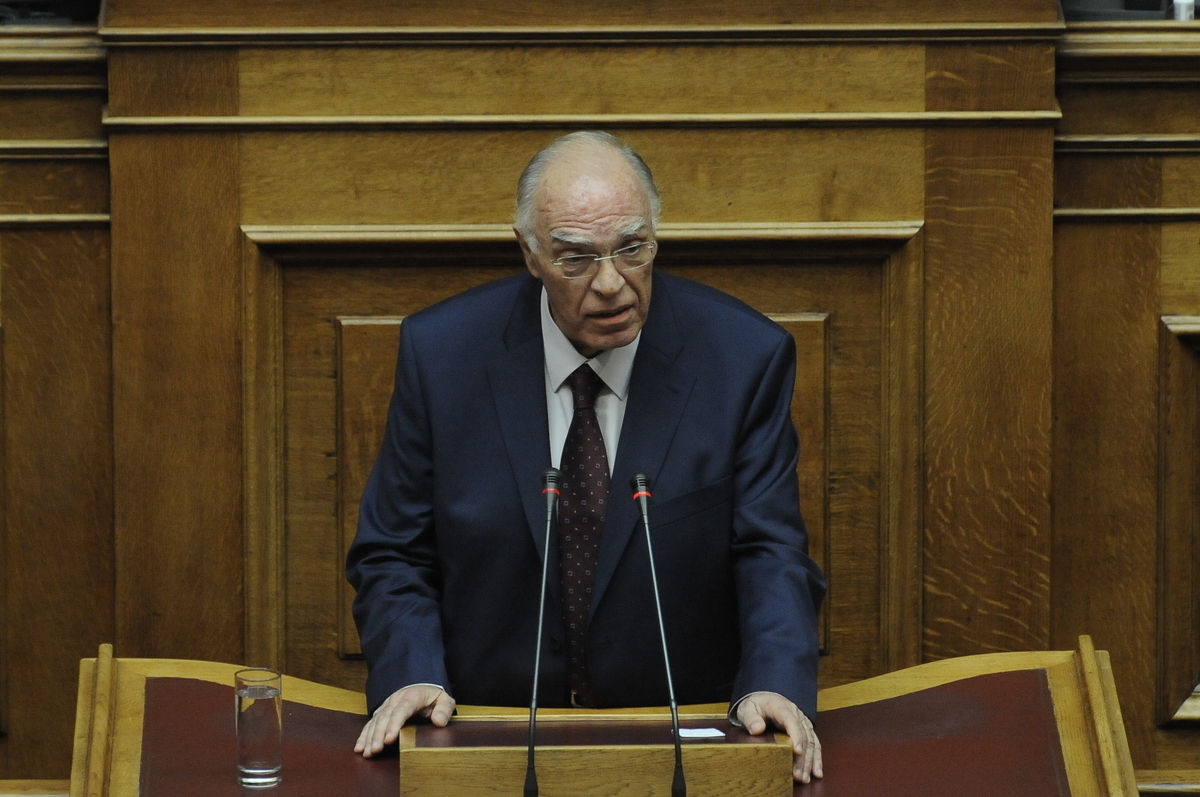Επανέρχεται ο Λεβέντης: Θα γίνει “γάμος” Μητσοτάκη-Καλλιάνου – Έκανε του κεφαλιού του