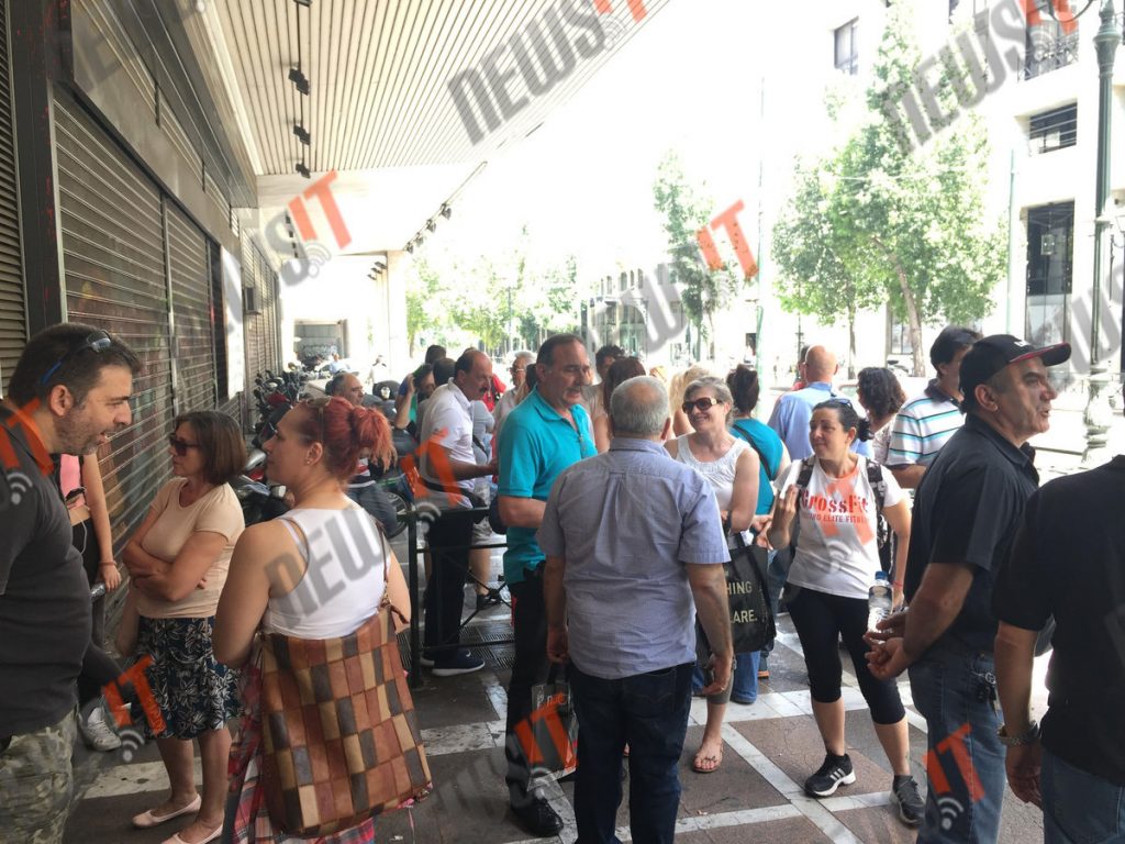 Athens Ledra: Άκαρπη η τριμερής – Συνάντηση με τον Τσίπρα θέλουν οι εργαζόμενοι
