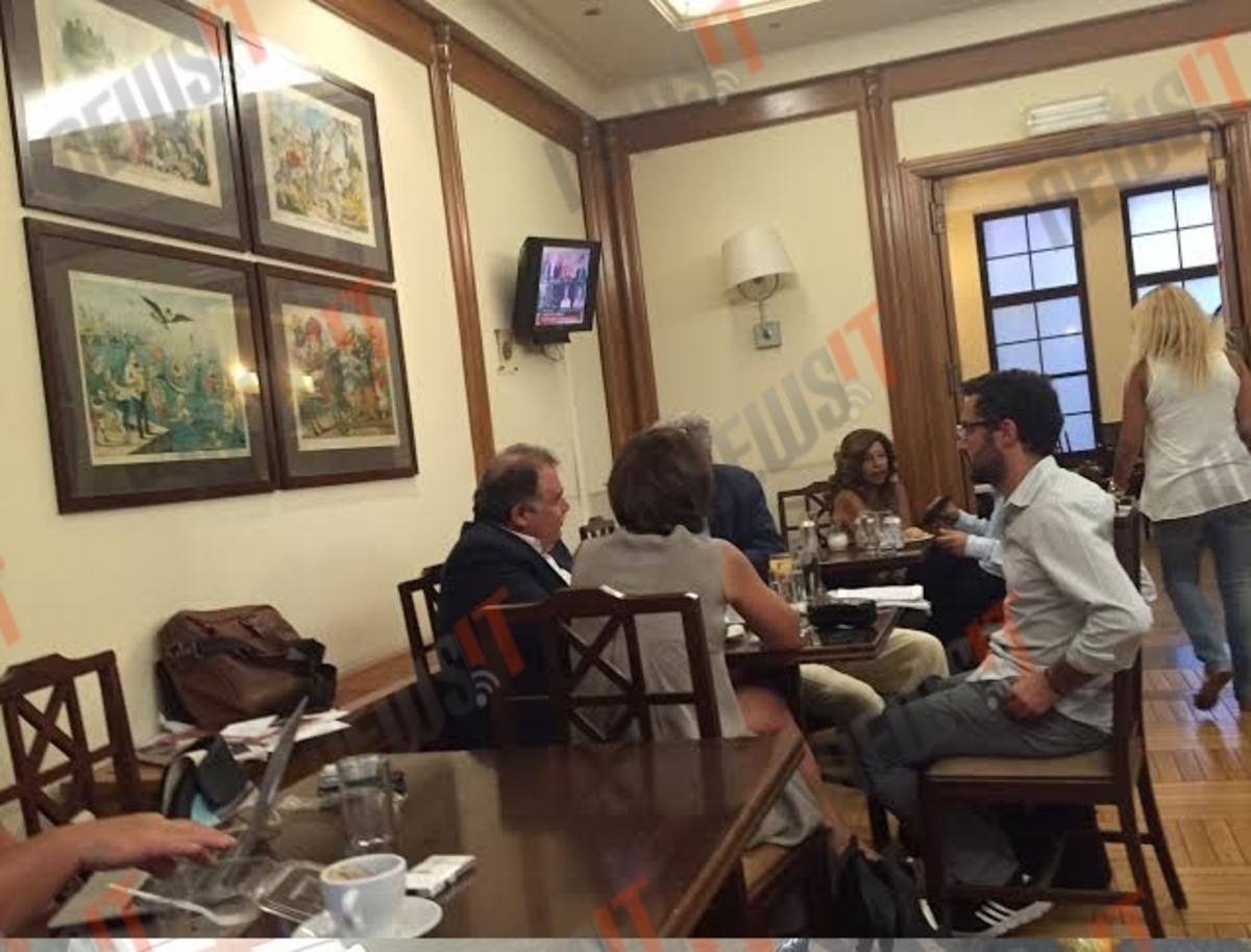 Ο… πικρός καφές του Λεουτσάκου με την Αλ-Σαλέχ στο καφενείο της Βουλής