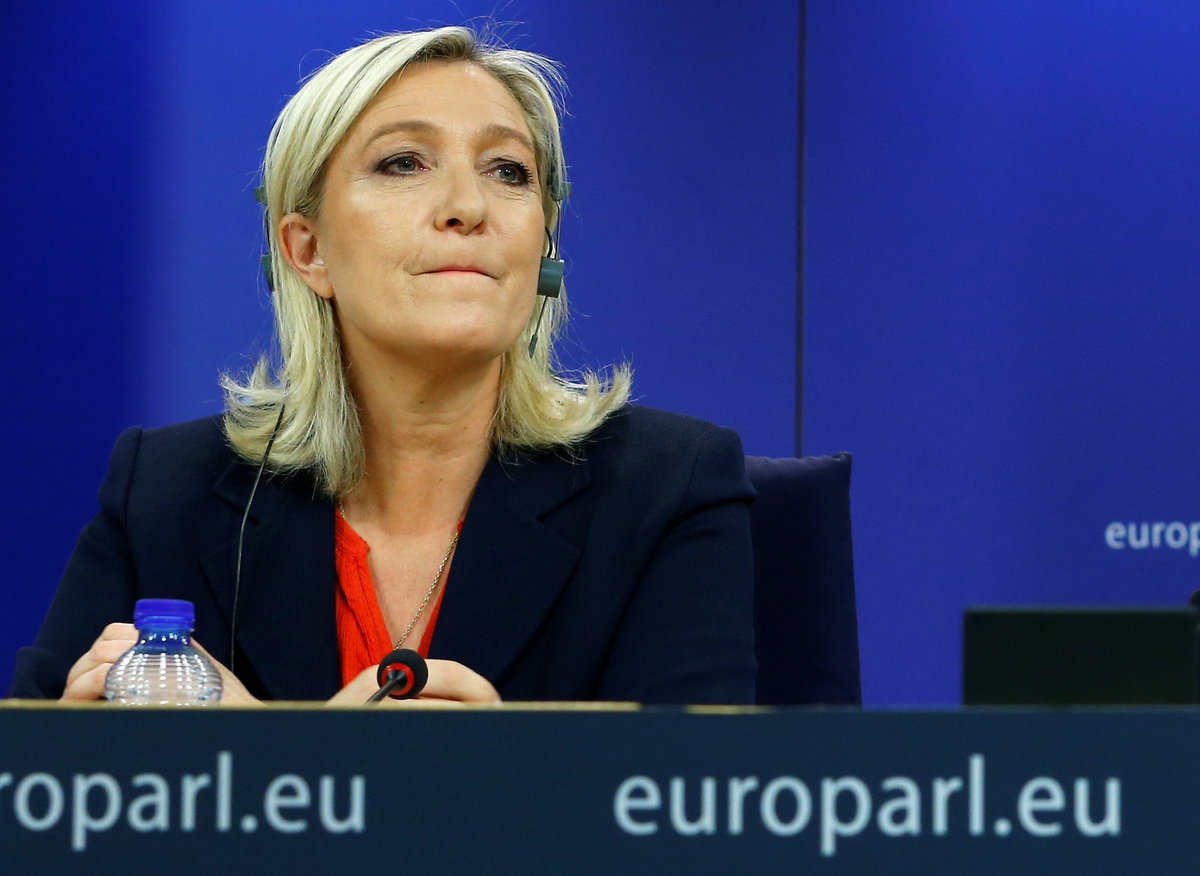 Πρεσβευτής της Γαλλίας αρνείται να “υπηρετήσει” τη Μαρίν Λε Πεν αν εκλεγεί