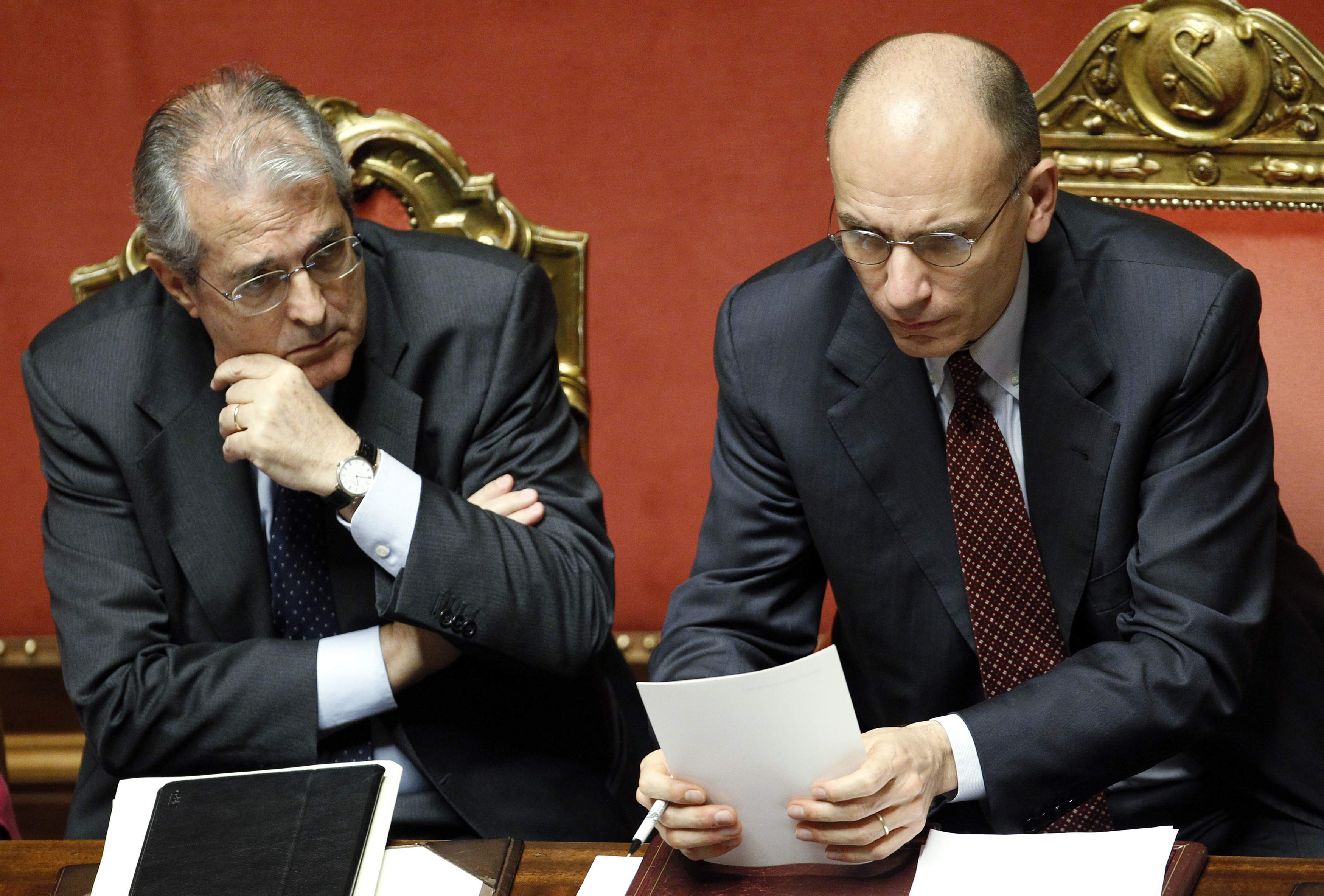 Ιταλία: Ο μάγος… υπουργός! Ψάχνει 6 δισ. σε 20 μέρες