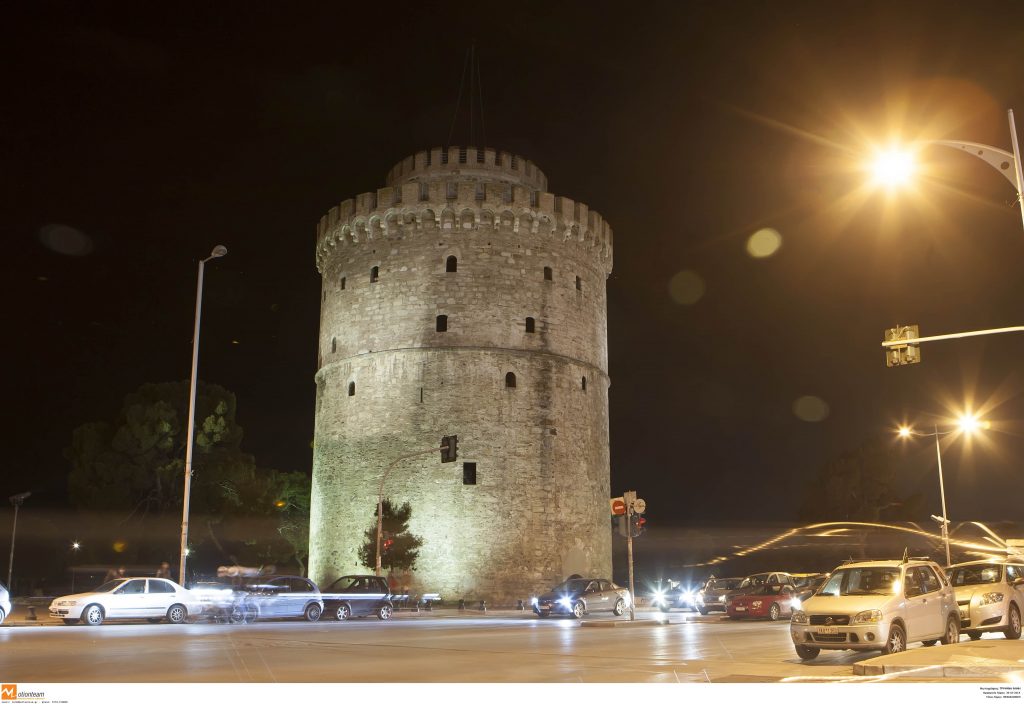 Οι εθελοντικές ομάδες της Θεσσαλονίκης στη “Σύνθεση”