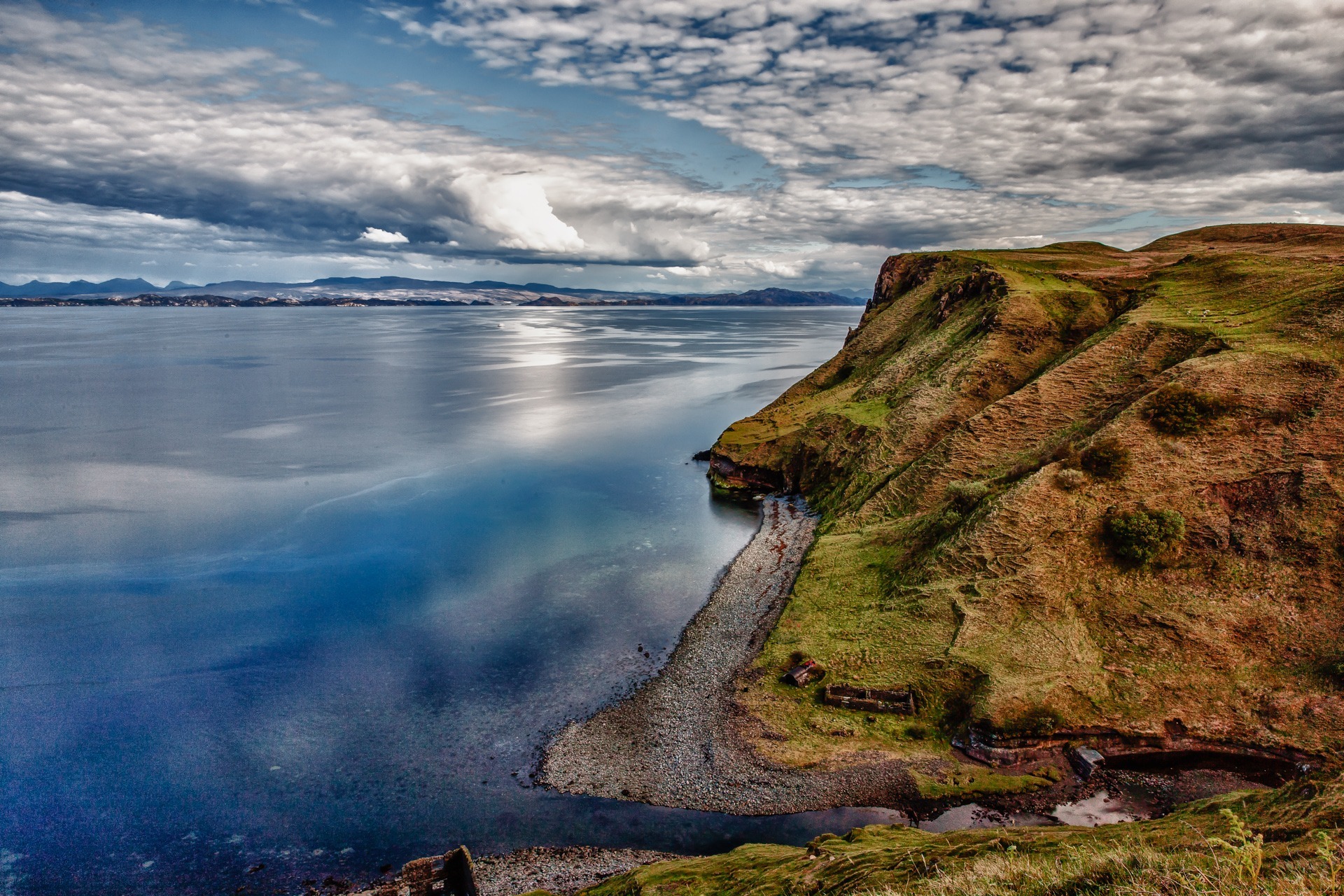 Νήσος Λιούις, στην Σκωτία: η γοητεία των εμμονών