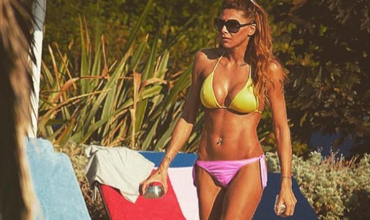 Αγγελική Ηλιάδη: Γυμνή στο σολάριουμ!