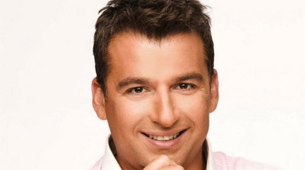 Γιώργος Λιάγκας: Τα δύσκολα παιδικά χρόνια και οι στιγμές που δάκρυσε!