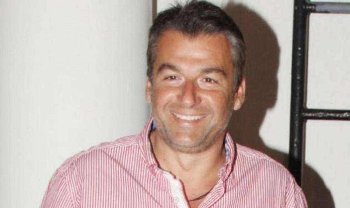 Γιώργος Λιάγκας: Με τον γιο του σε μασκέ πάρτι!