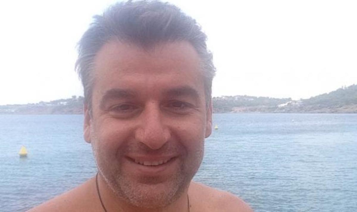 Δείτε τον Γιώργο Λιάγκα να κάνει βουτιές!