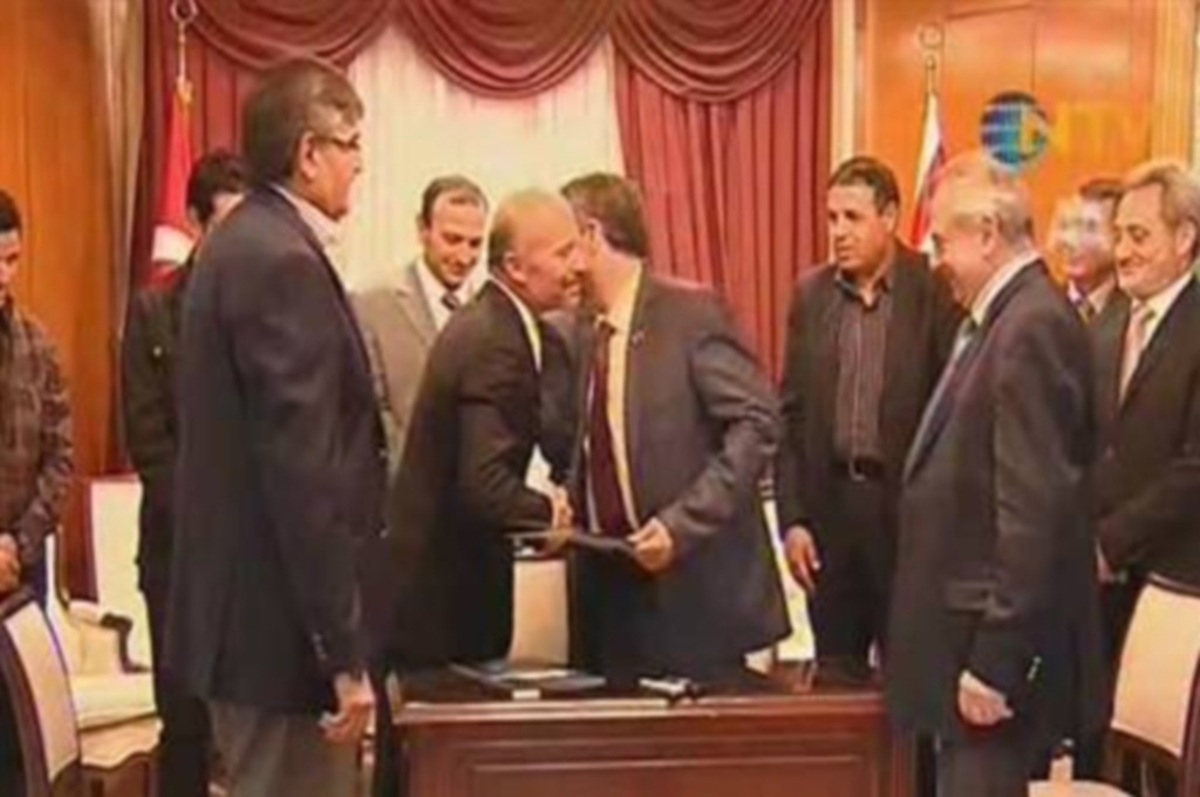 Η Λιβύη αναγνωρίζει “ντε φάκτο” το ψευδοκράτος