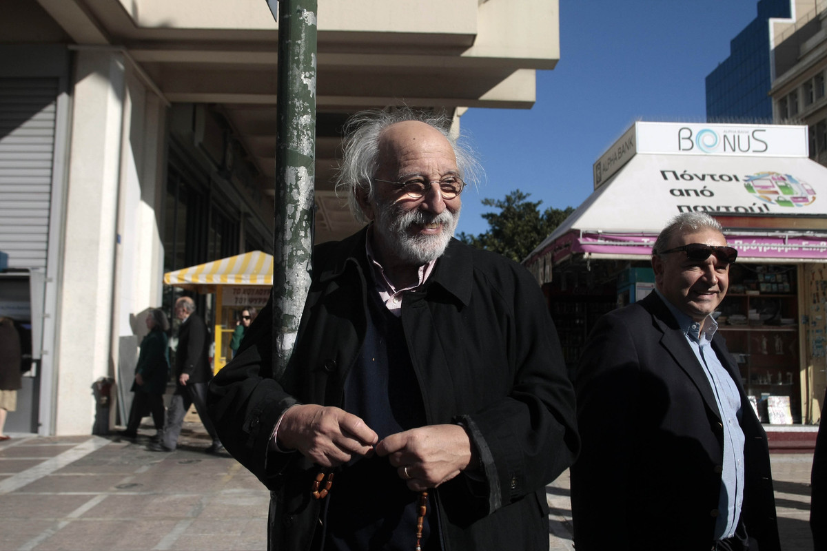 Τι θα συμβεί με τους Τούρκους πραξικοπηματίες στον Έβρο – Ο δικηγόρος Αλέξανδρος Λυκουρέζος εξηγεί το νομικό πλαίσιο