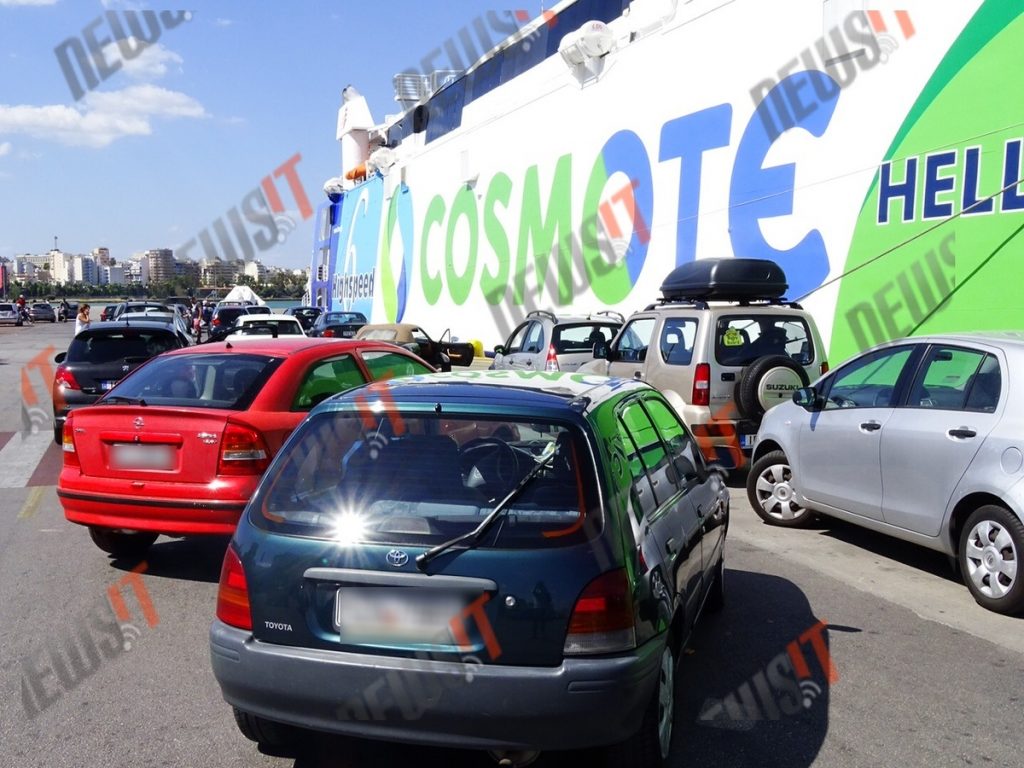 Απαγορευτικό απόπλου – Απίστευτη περιπέτεια! Η νύφη έφυγε για Σίφνο, αλλά ο γαμπρός έμεινε στον Πειραιά! [vid]