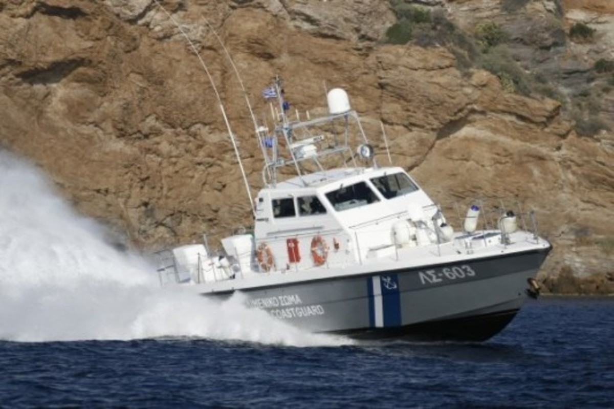 Ανέσυραν νεκρό άνδρα από το Θερμαϊκό