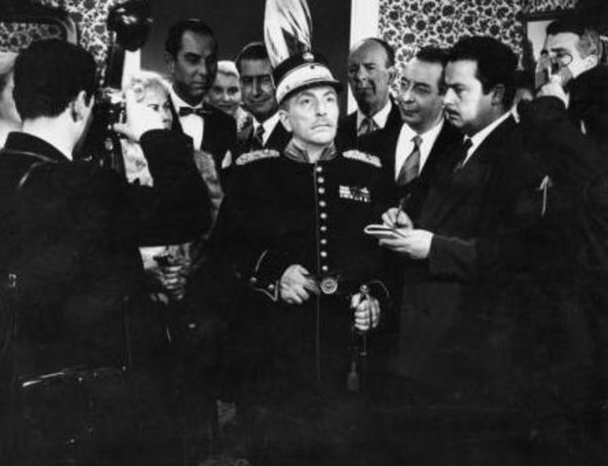 ΒΙΝΤΕΟ:Το τρίτο μνημόνιο “ανέστησε” το “στρατηγό Δεκαβάλα”!