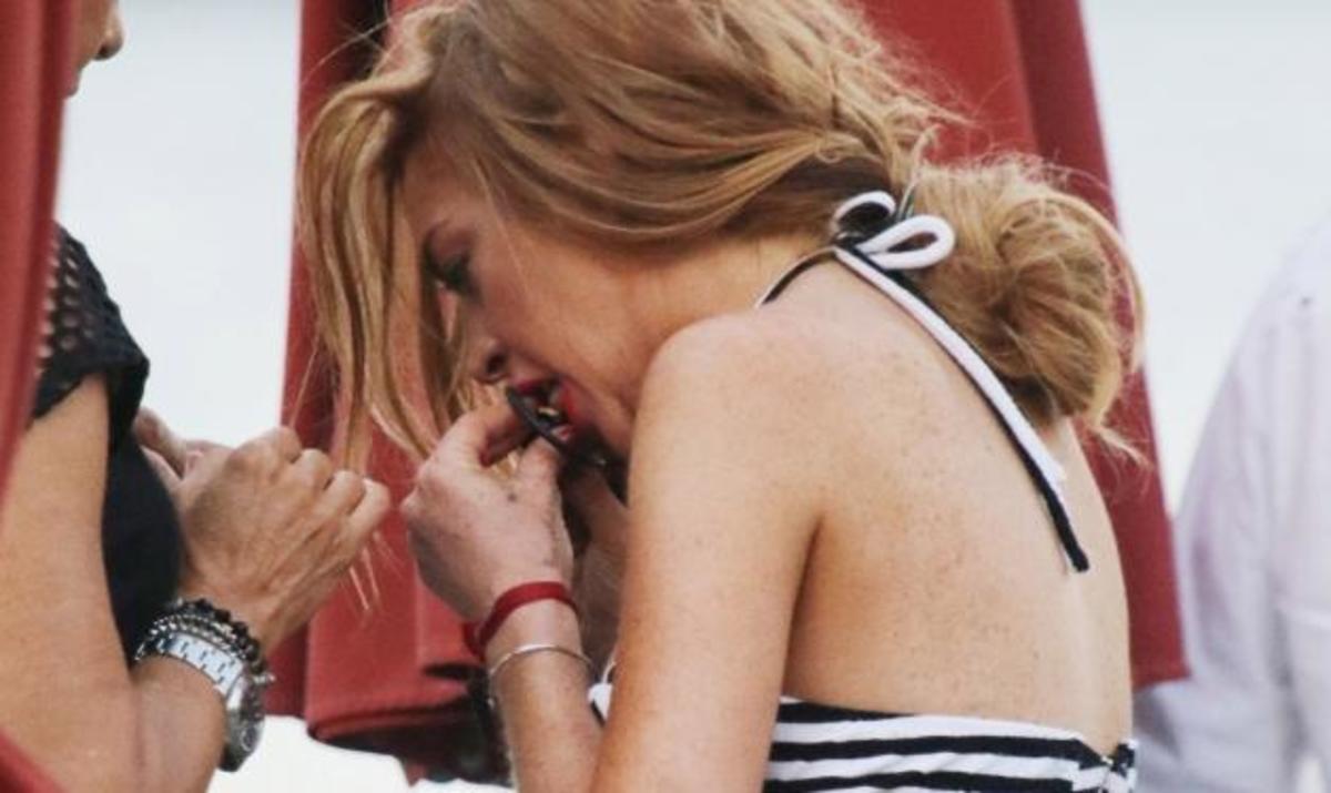 Οι φωτογραφίες που σίγουρα η Lohan θα ήθελε να κάψει!
