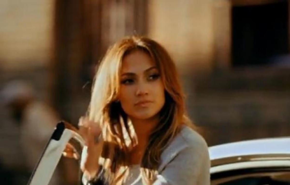 Μήνυσαν την διαφήμιση της FIAT με την Lopez!