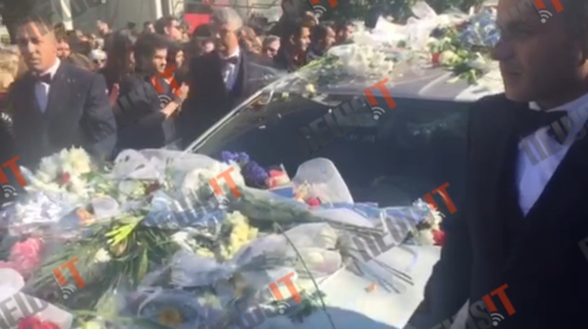 Κηδεία Παντελίδη: Νεκροφόρα