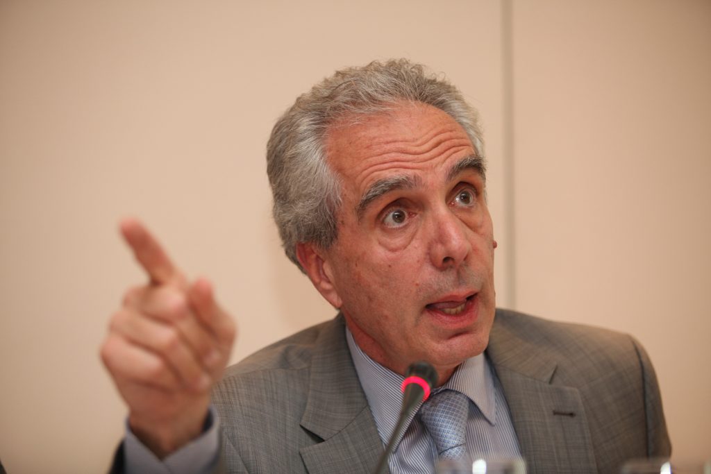 Έκτακτη συνάντηση Λυκουρέντζου-φαρμακοποιών τη Δευτέρα!