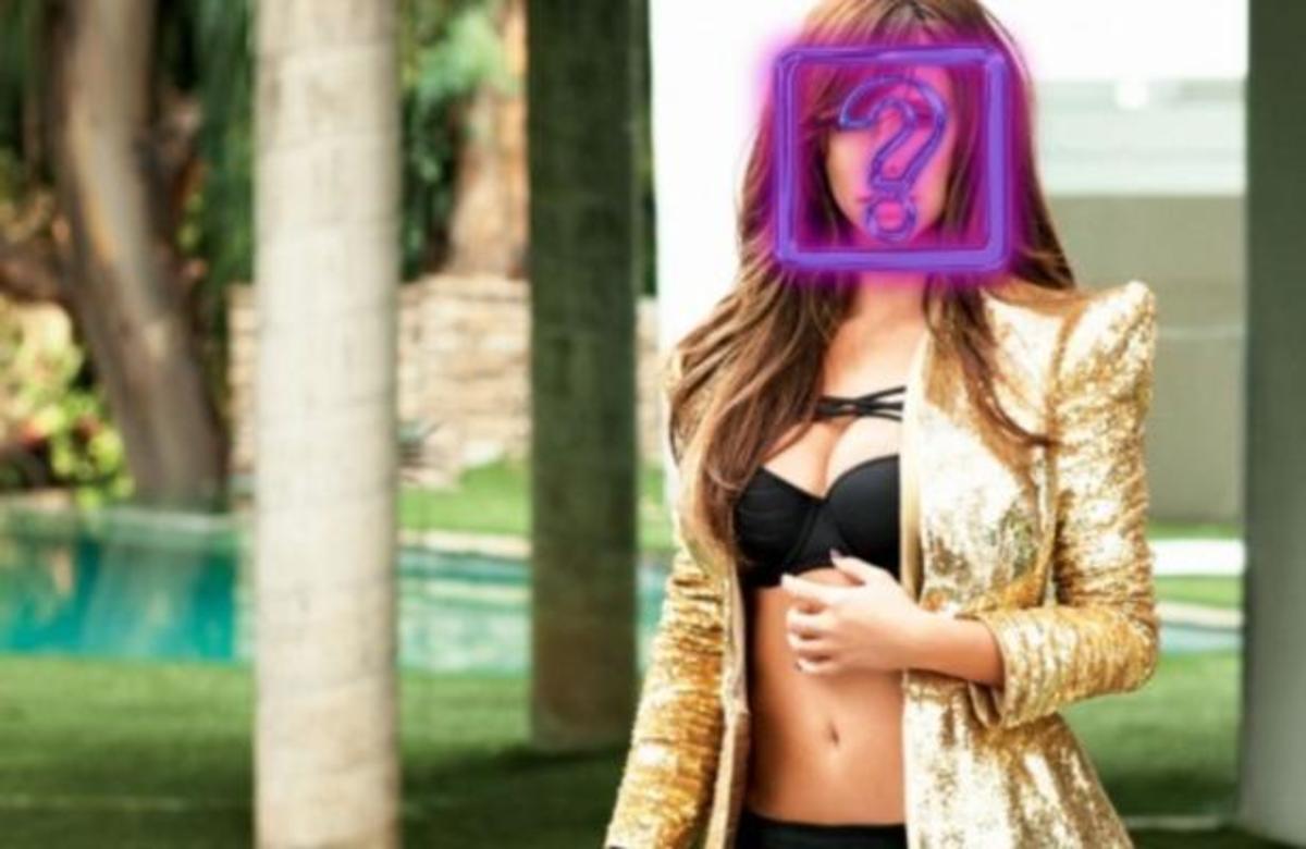 Διάσημη ηθοποιός φωτογραφίζεται μόνο με τα εσώρουχά της!