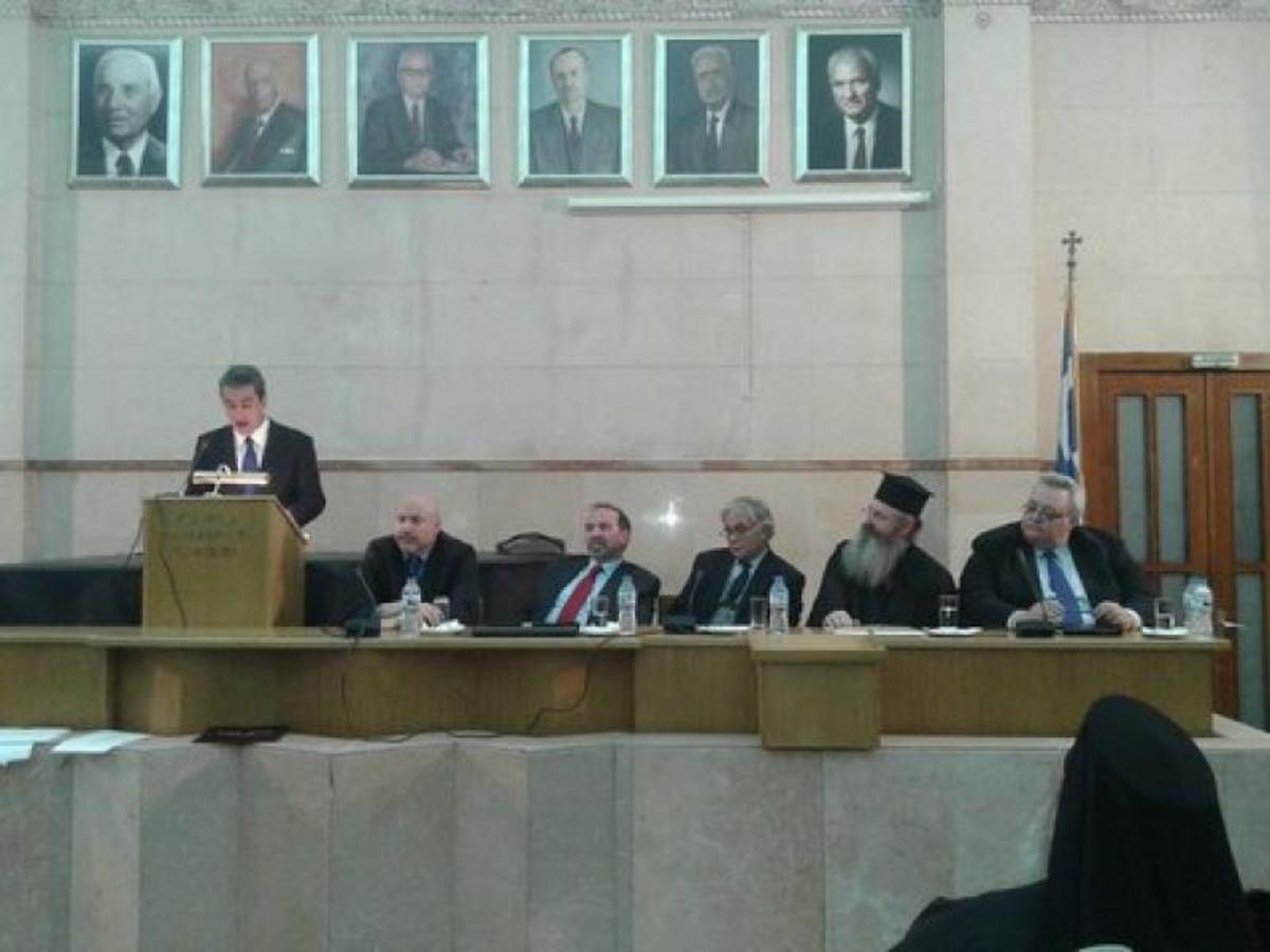 Συνάντηση με τις πρυτανικές αρχές του ΑΠΘ είχε ο Λοβέρδος