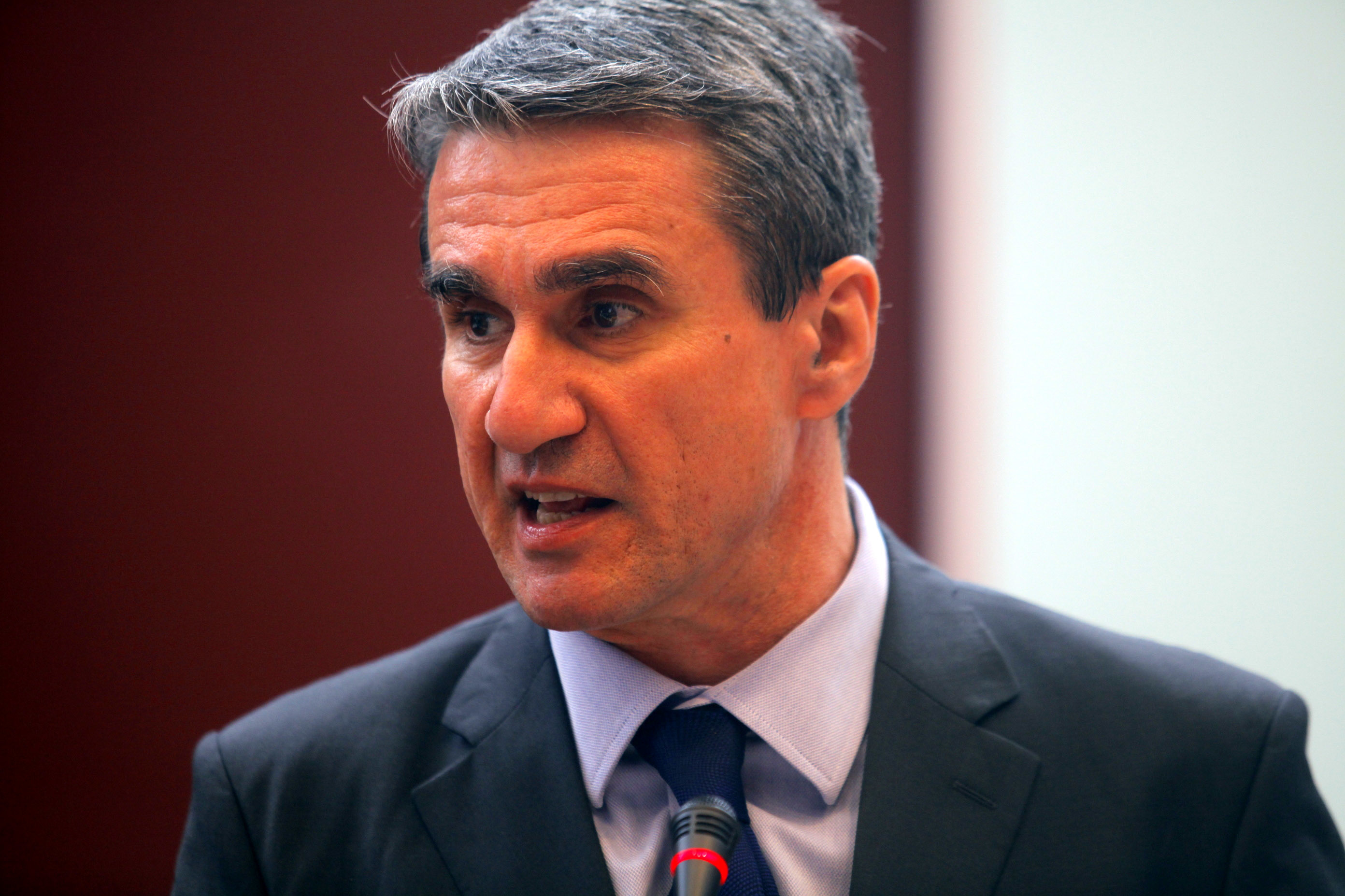 Εσπευσμένα στο νοσοκομείο ο Ανδρέας Λοβέρδος – Ένιωσε αφόρητους πόνους στην πλάτη και τη μέση – Τι είπαν οι γιατροί