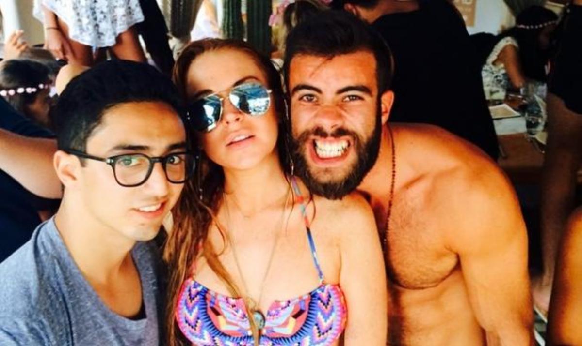 Στη Μύκονο η Lindsay Lohan – Μέθυσε μέχρι τελικής πτώσεως!
