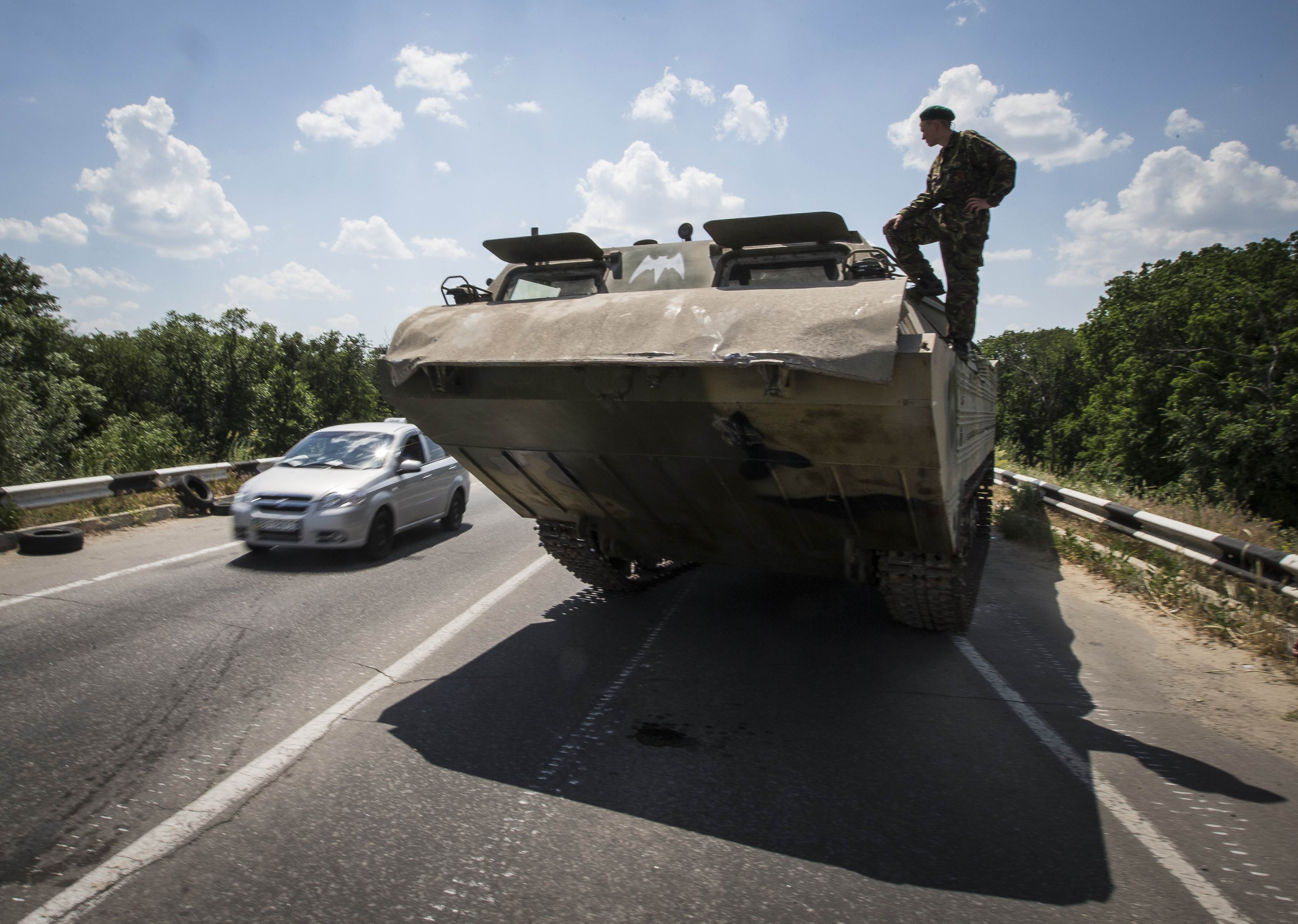 Νέα επίθεση φιλορώσων ανταρτών στο αεροδρόμιο του Λουχάνσκ