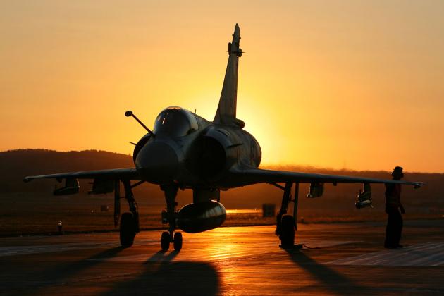 Τα σκάνδαλα φέρνουν αλλαγές στους εξοπλισμούς – “Τέλος” οι αντιπρόσωποι