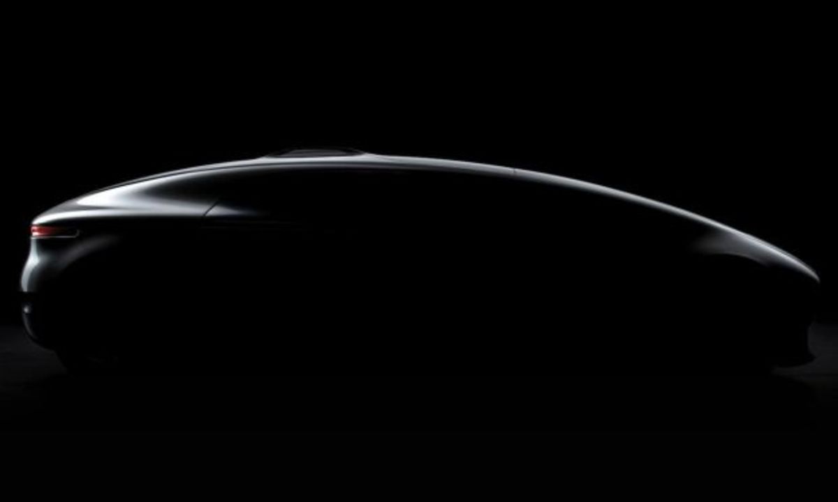 Φουτουριστικό πρωτότυπο με υψηλή τεχνολογία από τη Mercedes-Benz