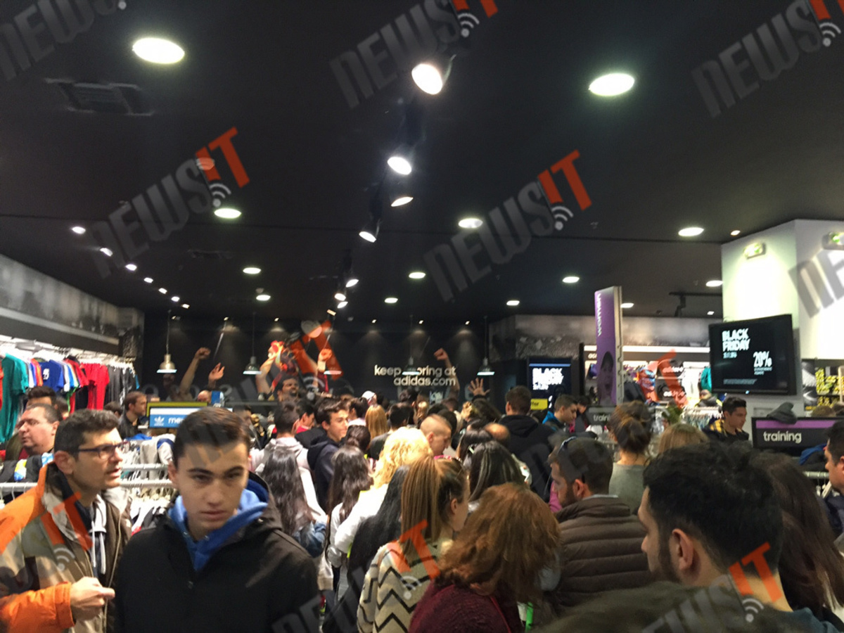 Black Friday: “Βουλιάζουν” Εκπτωτικό Χωριό και… πολυκαταστήματα!