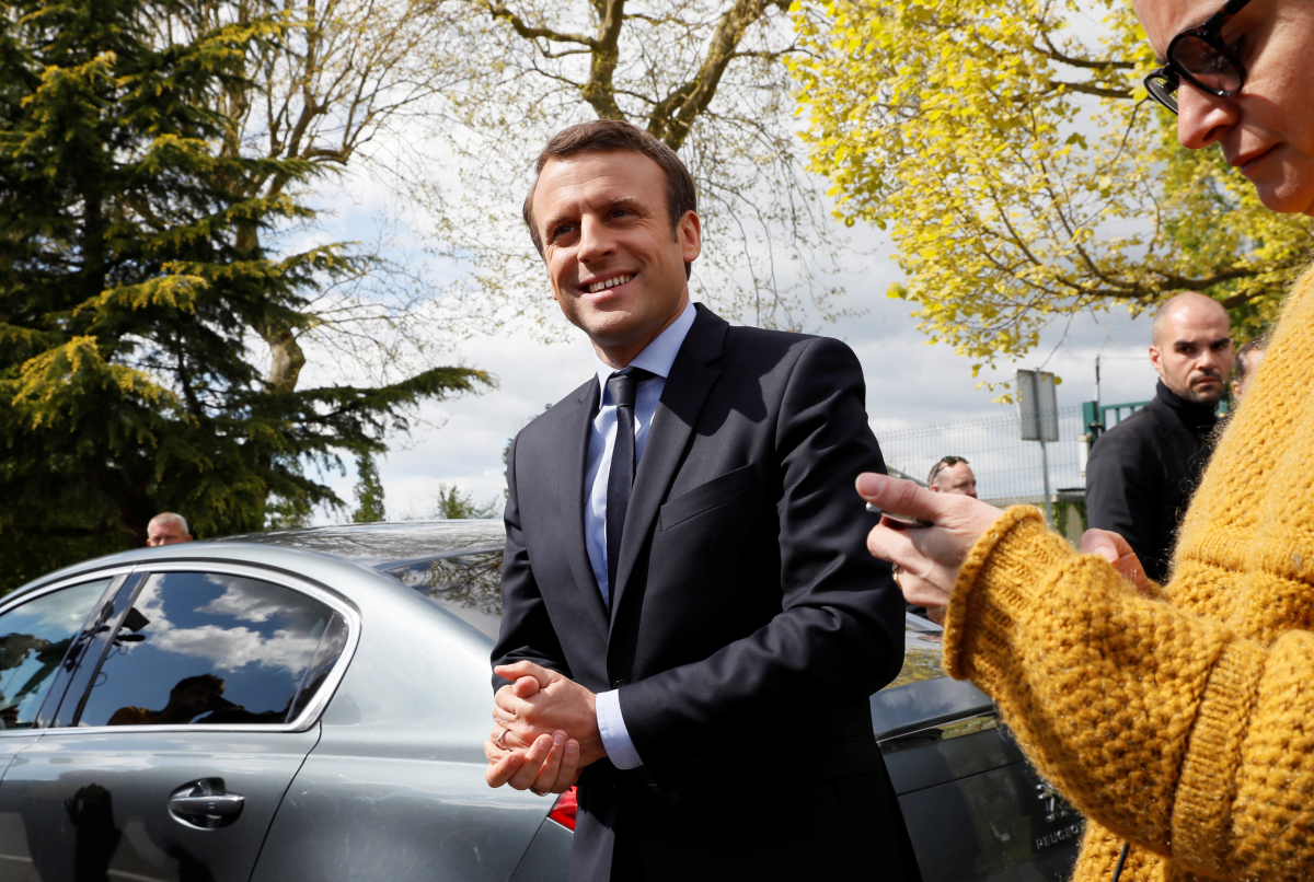 Γαλλία – Εκλογές, Μακρόν: Από αποζημιώσεις για ακουστικά και… δόντια – Το πρόγραμμά του
