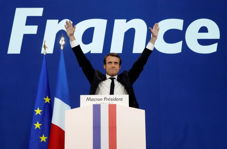 Τι σημαίνει για την Ελλάδα η νίκη Μακρόν στις προεδρικές εκλογές της Γαλλίας