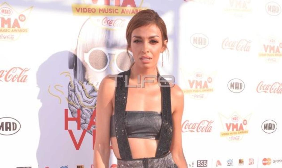 MAD VMA 2015: Η showbiz στο κόκκινο χαλί των βραβείων της ελληνικής μουσικής!