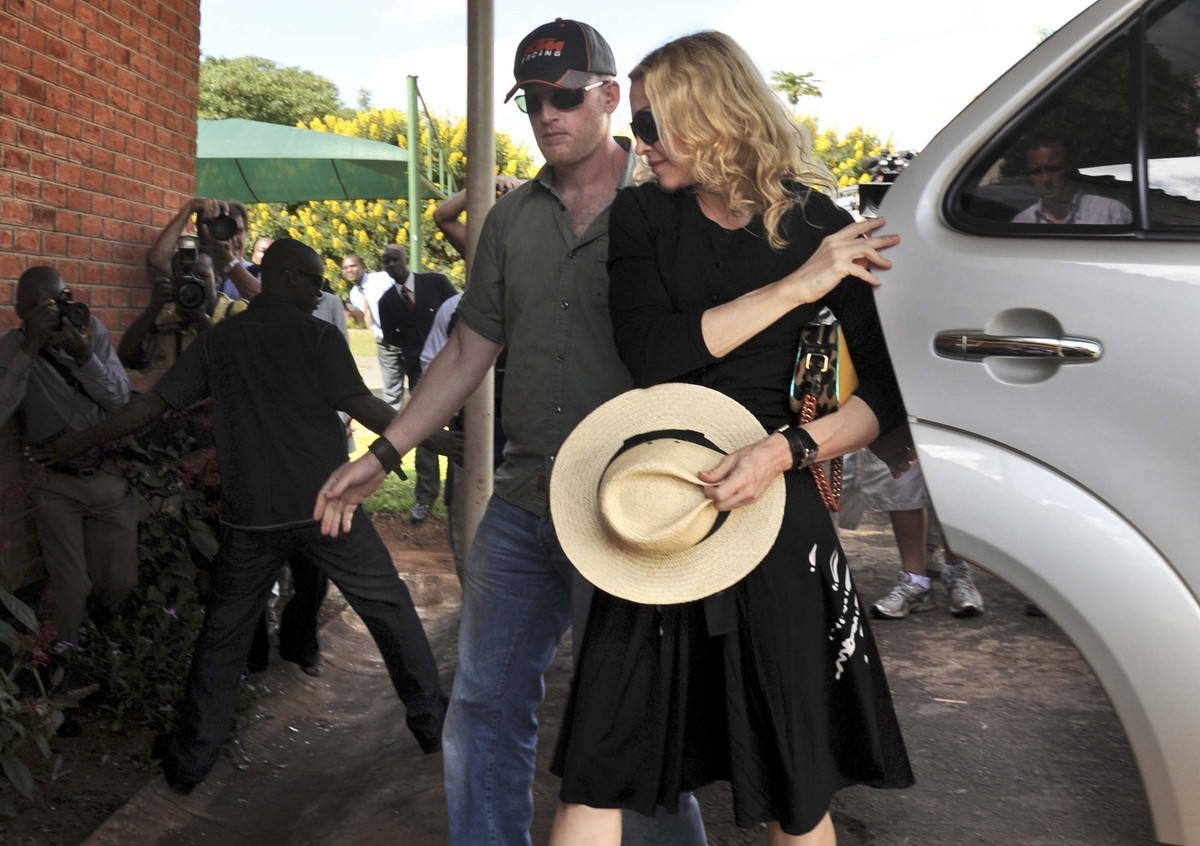 Αρχιεπίσκοπος κατά της Madonna – Μην πάτε στη συναυλία είναι αμαρτία