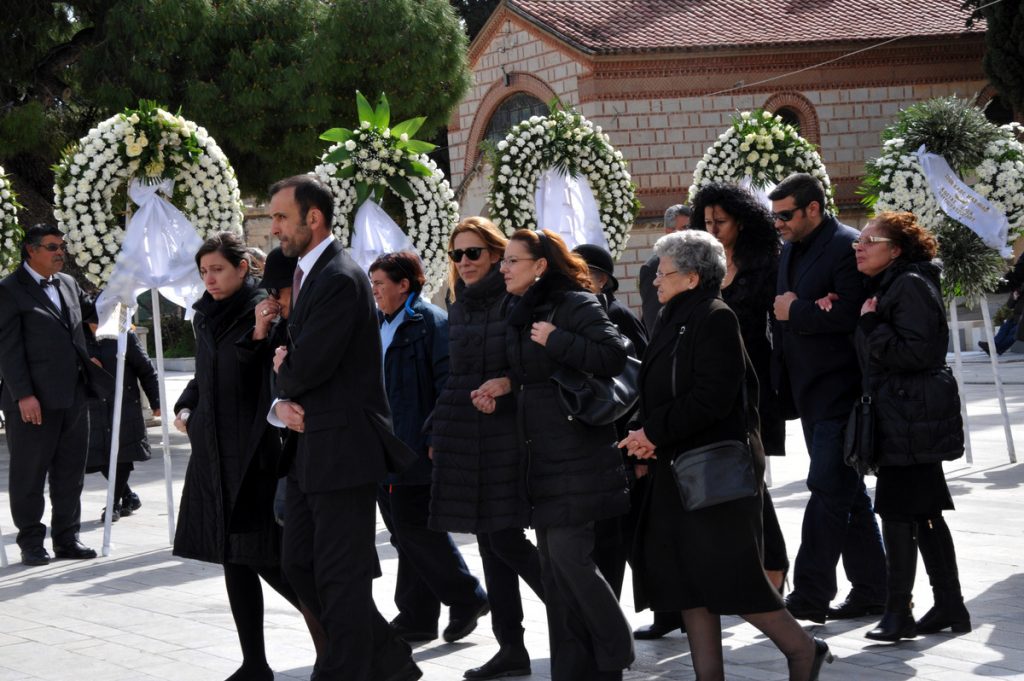 Όλη η ΝΔ στην κηδεία του Βασίλη Μαγγίνα