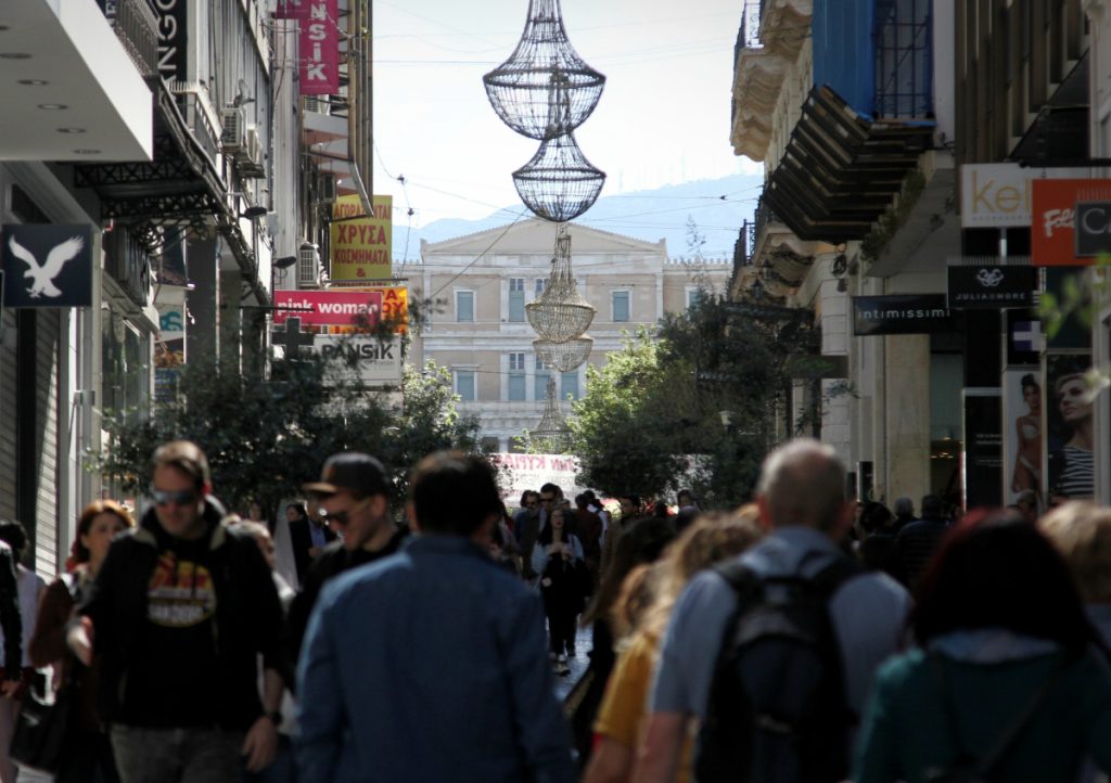 Εορταστικό ωράριο Πάσχα 2017: Ανοιχτά καταστήματα σήμερα Μ. Πέμπτη