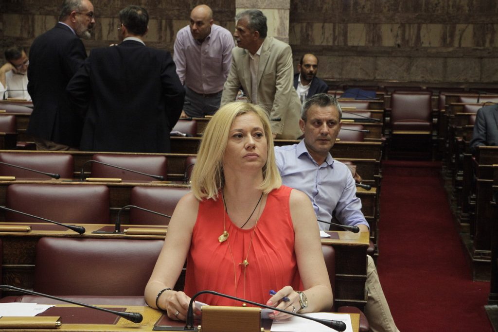 Γιατί η Ραχήλ Μακρή ψηφίζει “όχι” στη συμφωνία